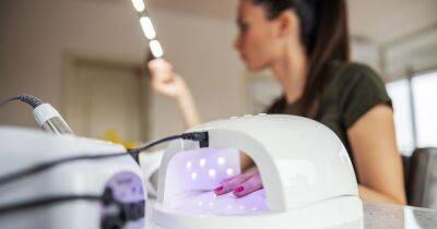 As TikTok turns against UV lamps, we ask experts if gel systems can cause nail problems - www.ok.co.uk - Britain - Poland