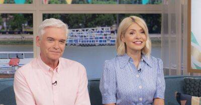This Morning viewers ask if they're 'hallucinating' over 'erotic' show opener with Holly Willoughby and Phillip Schofield - www.manchestereveningnews.co.uk - Britain - Manchester