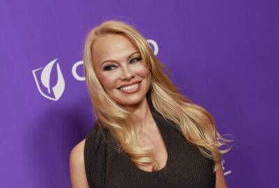 Pamela Anderson Launches Her First Ever Bikini Collection - etcanada.com - New York - Malibu
