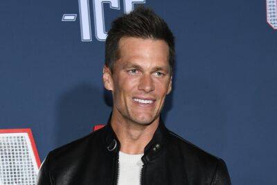 Tom Brady Refutes Report Claiming He’s Skeptical About Moving Forward With Fox Sports Deal: ‘Fake News’ - etcanada.com - New York