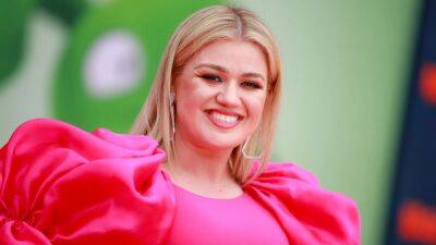 ‘The Kelly Clarkson Show’ Moves Production to New York for Season 5 - thewrap.com - New York - Los Angeles - Los Angeles - New York