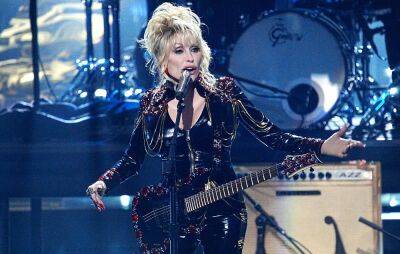 Dolly Parton reveals star-studded tracklist from upcoming new album, ‘Rockstar’ - www.nme.com