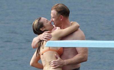 'Grey's Anatomy' Star Kevin McKidd & 'Station 19' Actress Danielle Savre Spotted Kissing on Vacation in Italy - www.justjared.com - Italy - Lake