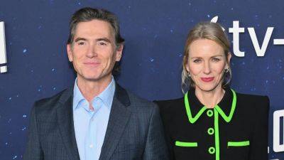 Billy Crudup and Naomi Watts Spark Marriage Speculation With Matching Rings, Wedding Attire - www.etonline.com - Paris - London - New York