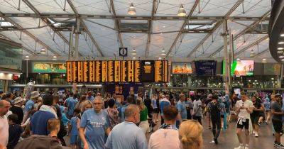 'Chaos' at 'extremely busy' Piccadilly Station as thousands attend Man City celebrations with trains delayed due to bad weather - www.manchestereveningnews.co.uk - Manchester