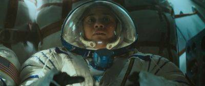 ‘I.S.S.’ Review: Ariana DeBose Leads Astronaut Crew In Tension-Filled Sci-Fi Thriller – Tribeca Festival - deadline.com - USA - Russia - county Gordon