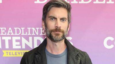 'Yellowstone' Star Wes Bentley Says He Will 'Celebrate' the Series Ending - www.etonline.com