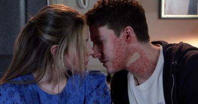 Corrie spoilers see Daisy and Ryan kiss before he discovers her catfish betrayal - www.ok.co.uk