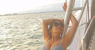 Salma Hayek Channels Her Inner Swimsuit Model on a Yacht as Fans Declare She Doesn’t ‘Have a Bad Photo’ - www.usmagazine.com - Mexico