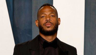 Marlon Wayans Kicked Off United Flight, Accuses Airline of 'Racism & Classism' - www.justjared.com - USA - city Denver