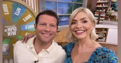 Holly Willoughby 'snubs' Phillip Schofield as she gushes over new This Morning co-host and rival brand after 'axe' - www.manchestereveningnews.co.uk