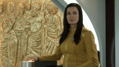 Rebecca Romijn and Paul Wesley Say 'Star Trek: Strange New Worlds' Season 2 Takes 'Big Swings' (Exclusive) - www.etonline.com