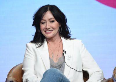 Shannen Doherty Shares Clip Of Herself Preparing To Have Brain Surgery Amid Cancer Battle: ‘The Fear Was Overwhelming’ - etcanada.com