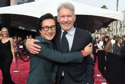 Ke Huy Quan Surprises Harrison Ford At The ‘Indiana Jones And The Dial Of Destiny’ Red Carpet Premiere - etcanada.com - China - USA - Indiana - county Harrison - county Ford