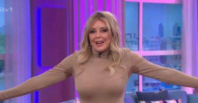 Carol Vorderman says 'be warned' as she stuns fans with natural look after teasing 'interesting project' with Gavin and Stacey star - www.manchestereveningnews.co.uk
