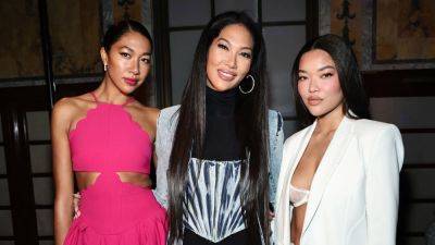 Why Kimora Lee Simmons and Her Daughters Ming and Aoki Are Hesitant to Return to Reality TV (Exclusive) - www.etonline.com