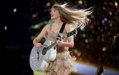 Taylor Swift plays ‘The Last Time’ for first time in a decade at Pittsburgh gig - www.nme.com - USA - Chicago - county Swift