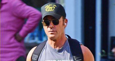 Justin Theroux Shows Off His Muscles During Day Out in London - www.justjared.com - London