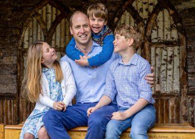 Prince William Poses With His Kids In Sweet Father’s Day Photo - etcanada.com - Scotland