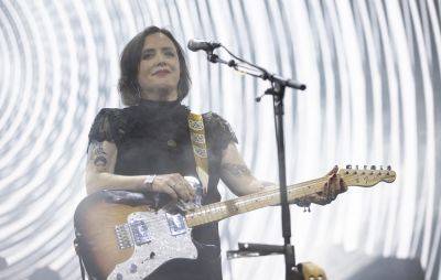 Slowdive to release new music soon with ‘Kisses’ - www.nme.com
