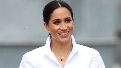 Meghan Markle Broke Out a Pair of Skinny Jeans to Complete a Rare Casual Fit - www.glamour.com - Australia - California - Netherlands