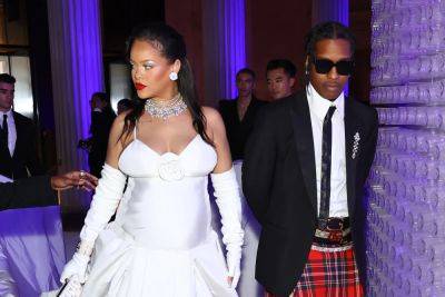 Rihanna Gushes Over A$AP Rocky, Says He ‘Stole’ Her ‘Whole Heart’ - etcanada.com