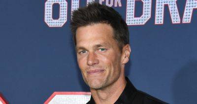 Tom Brady Responds to Speculation He's Going to Un-Retire Again - www.justjared.com - Las Vegas - county Bay