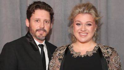 Kelly Clarkson Just Discovered a New 'Red Flag' About Her Ex-Husband, Brandon Blackstock - www.glamour.com