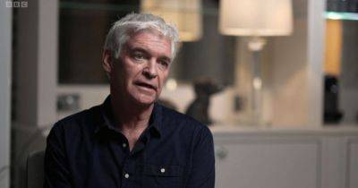 Phillip Schofield fears being spat on in the street after affair with young colleague revealed - www.manchestereveningnews.co.uk - Manchester