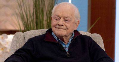 Only Fools and Horses legend Sir David Jason fronting new show with BBC star - www.msn.com - Britain