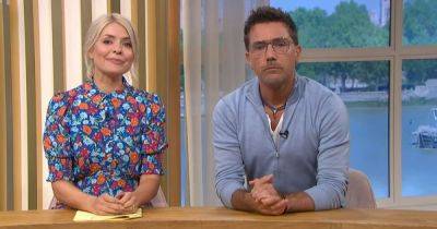 Holly Willoughby appears to prove Eamonn Holmes wrong with This Morning moment - www.ok.co.uk