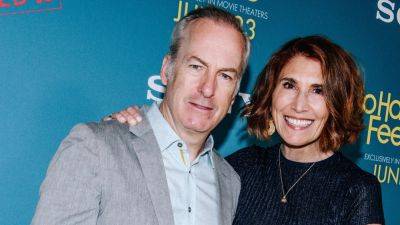 How Bob Odenkirk's Wife Naomi Found the Real Craigslist Ad That Inspired 'No Hard Feelings' (Exclusive) - www.etonline.com - New York - county Andrew - city Lawrence