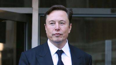 Elon Musk Agrees to Fight Mark Zuckerberg: ‘Vegas Octagon’ - thewrap.com - Las Vegas