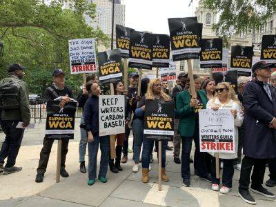 Dispatches From The Picket Lines, Day 52: NYC Pols Back Striking Writers At City Hall Rally - deadline.com - New York - county Hall - state Delaware