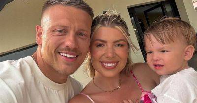 Alex and Olivia Bowen share adorable family snap during Italy getaway - www.ok.co.uk - Italy
