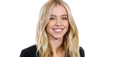 Sydney Sweeney Opens Up About The Dangers of Social Media: 'No One Wants To Listen To The Truth' - www.justjared.com
