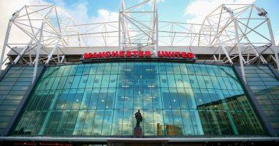 Manchester United share price dips to lowest in a week amid takeover uncertainty - www.manchestereveningnews.co.uk - New York - Manchester - Beyond