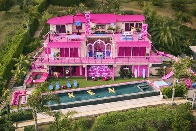 Barbie’s Dream House is Available to Rent on Airbnb, and Yes It’s in Malibu - variety.com - Malibu - Poland