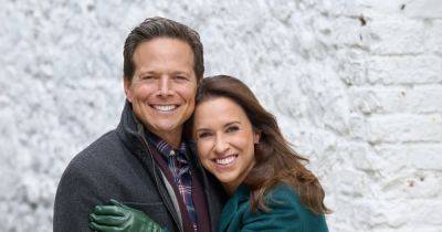 Party of Five’s Lacey Chabert and Scott Wolf Reunite as Sibling Duo for Hallmark’s ‘A Merry Scottish Christmas’ - www.usmagazine.com - Scotland