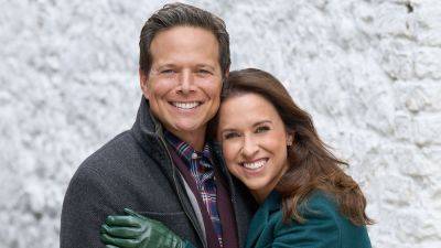 ‘Party of Five’ Siblings Scott Wolf and Lacey Chabert Reuniting for Hallmark Channel Christmas Movie - variety.com - Scotland