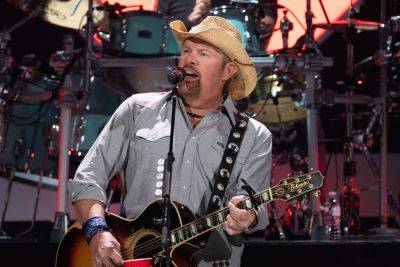 Toby Keith Shares Health Update Amid Battle With Stomach Cancer - etcanada.com