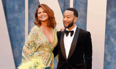 Chrissy Teigen and John Legend proudly announce the arrival of their fourth baby via surrogate - us.hola.com - county Jack - Indiana