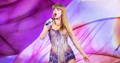 Taylor Swift Swallows a Bug on Stage During Chicago ‘Eras’ Show: ‘Delicious’ - www.usmagazine.com - Chicago