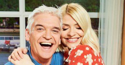 Holly Willoughby back on Instagram for first time after Phillip Schofield admits affair - www.ok.co.uk