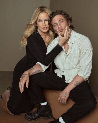 ‘I Need Validation’: Jennifer Coolidge and Jeremy Allen White Expose Their ‘Fatal Flaws’ During Revealing Heart-to-Heart - variety.com - USA - Chicago