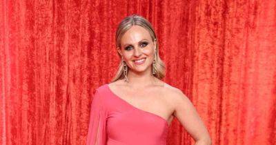 Corrie's Tina O'Brien confirms Sarah baby daddy twist in 'troubling' storyline - www.msn.com - Britain