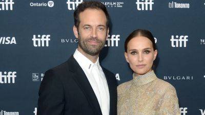 Natalie Portman Will Stay With Husband Benjamin Millepied Amid Reports of His Infidelity, Says Source - www.glamour.com - France
