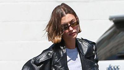 Hailey Bieber Just Wore the Longest, Baggiest Leather Jacket I've Ever Seen - www.glamour.com - Los Angeles - Los Angeles