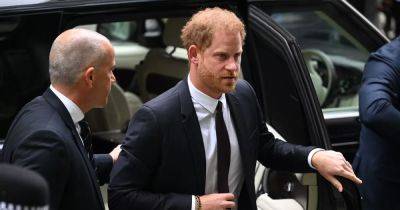 Prince Harry gives evidence in High Court case - www.manchestereveningnews.co.uk - London