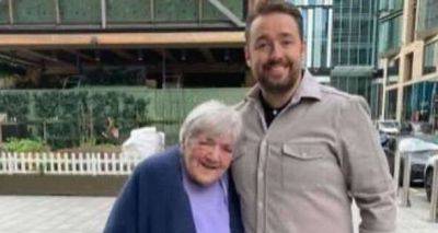 Jason Manford inundated with support from fans after 'heartbreaking' family loss - www.msn.com - Manchester